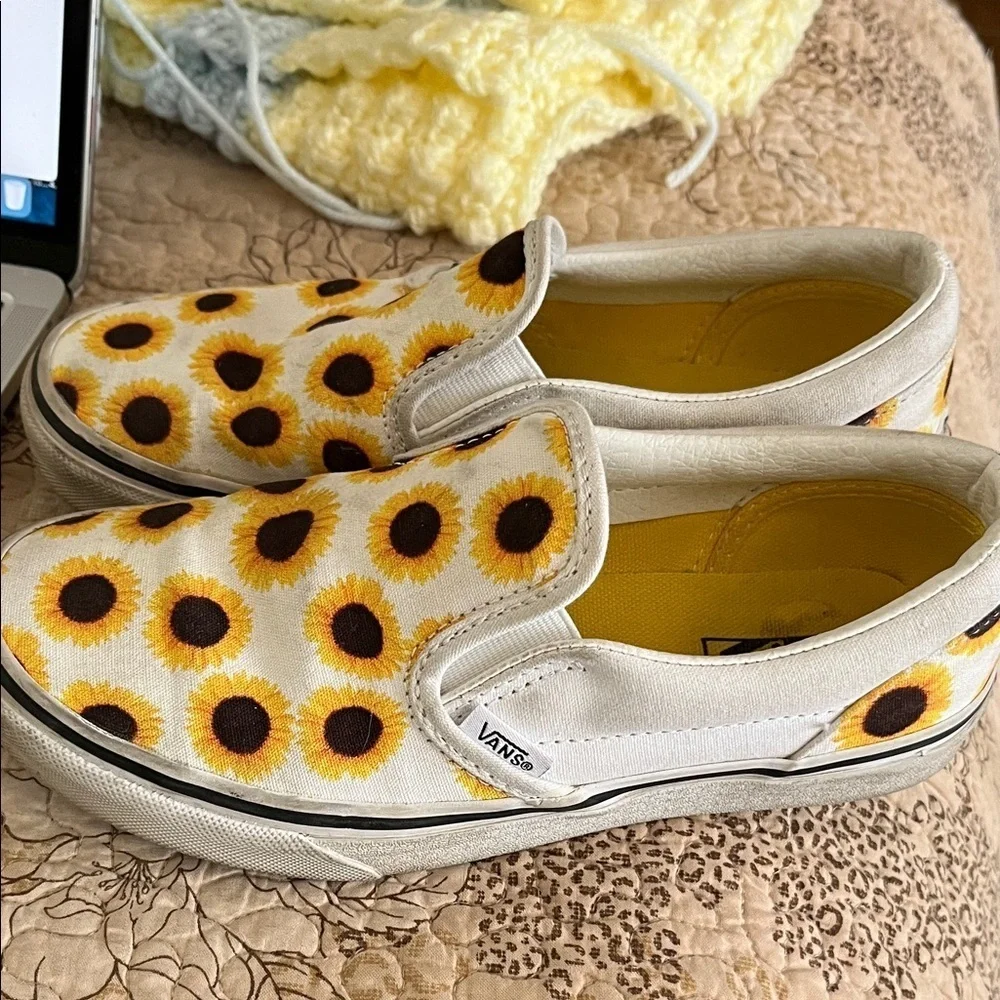 Vans Sunflower Slip-On Kids Shoes Size 3
